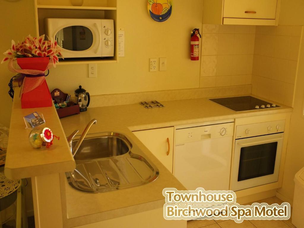 Birchwood Spa Motel Роторуа Номер фото