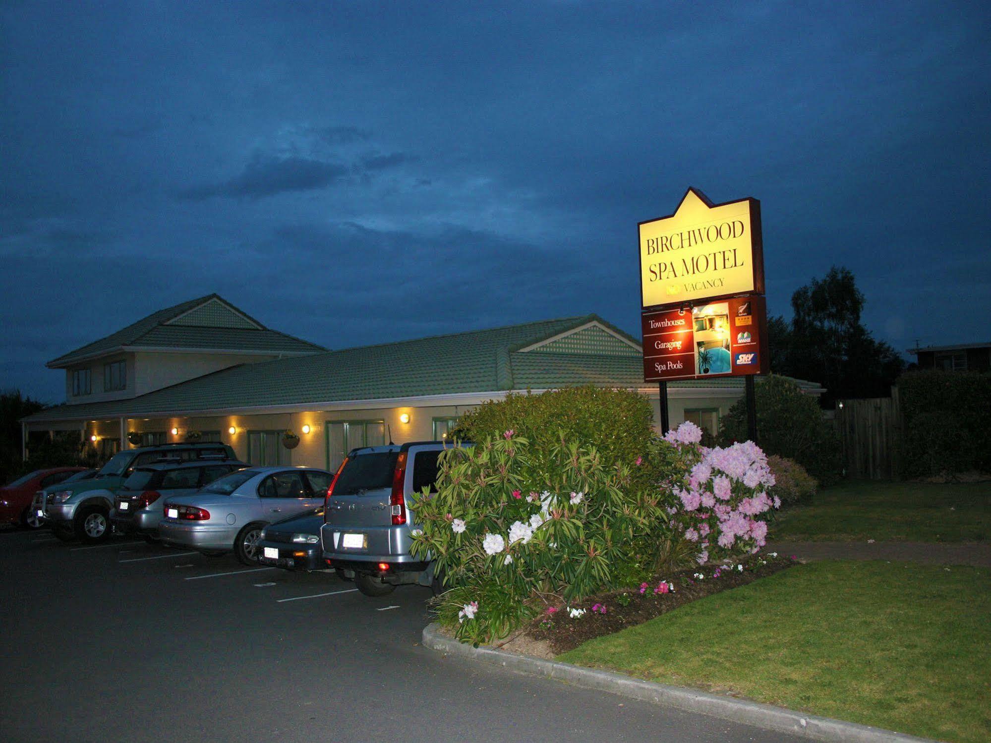 Birchwood Spa Motel Роторуа Экстерьер фото