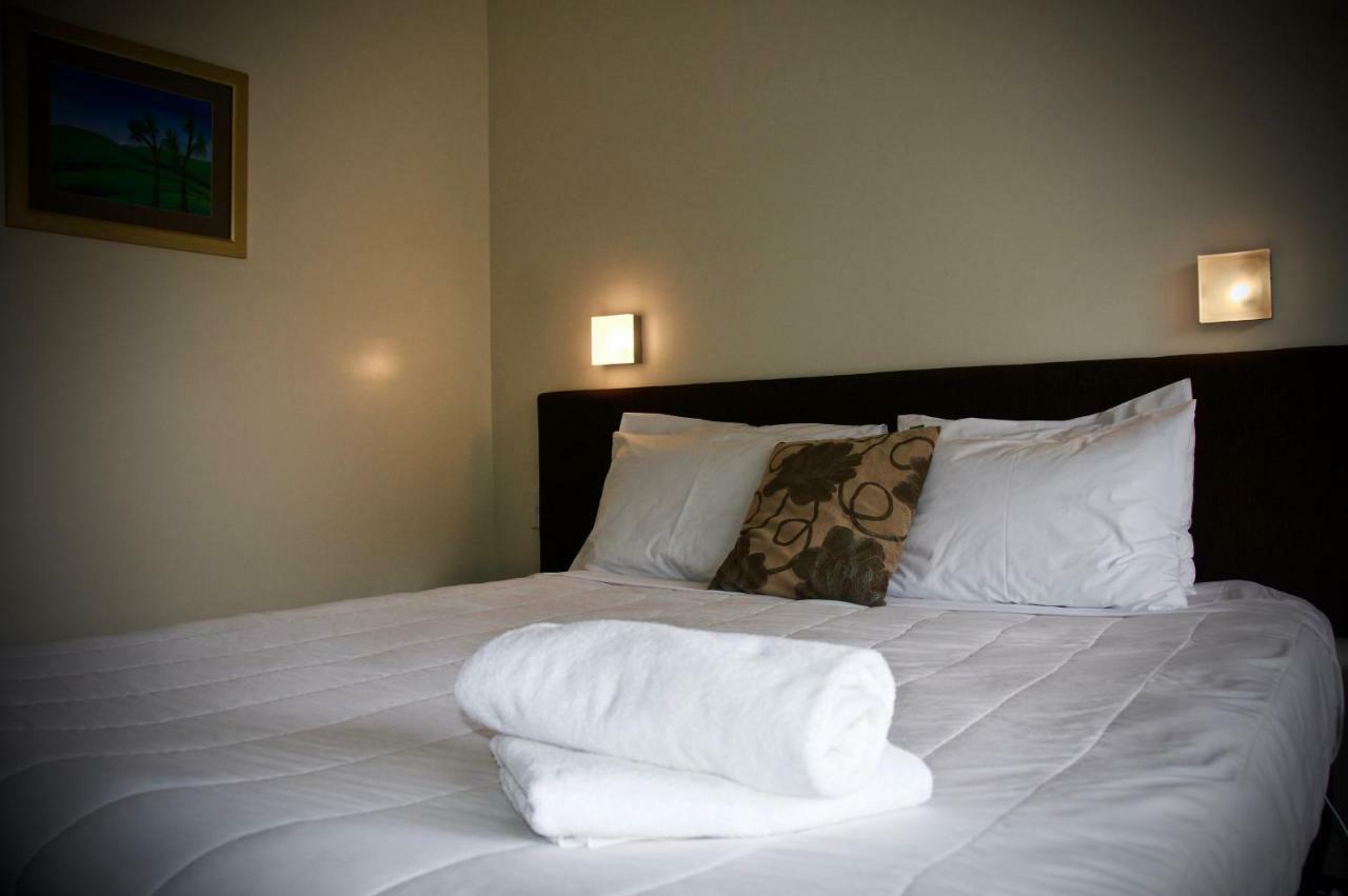 Birchwood Spa Motel Роторуа Экстерьер фото